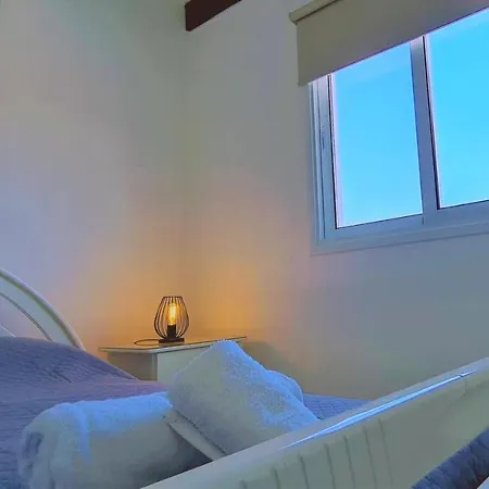 Melissa Villa Protarász