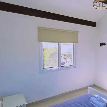 Melissa Villa Protarász