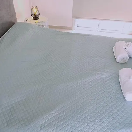 Melissa Villa Protarász