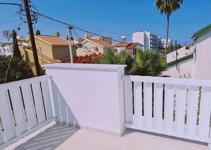 Melissa * פרוטאראס