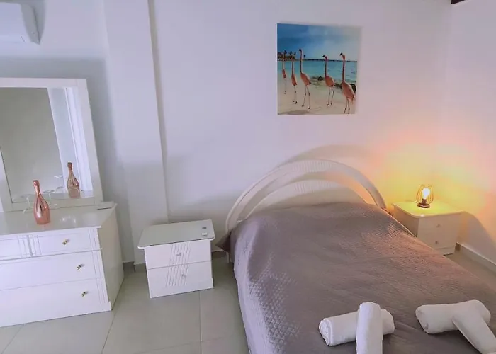 Melissa * פרוטאראס